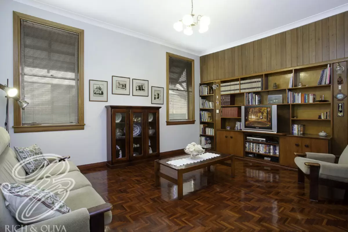18 Kelso Street, Burwood Heights Sold by Rich & Oliva - image 4