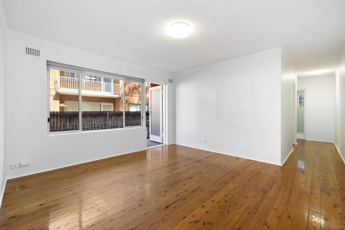 2/8 Mooney Street, Strathfield South Leased by Rich & Oliva - image 1
