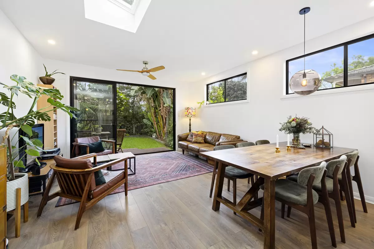 42 Holborow Street, Croydon Auction by Rich & Oliva - image 13