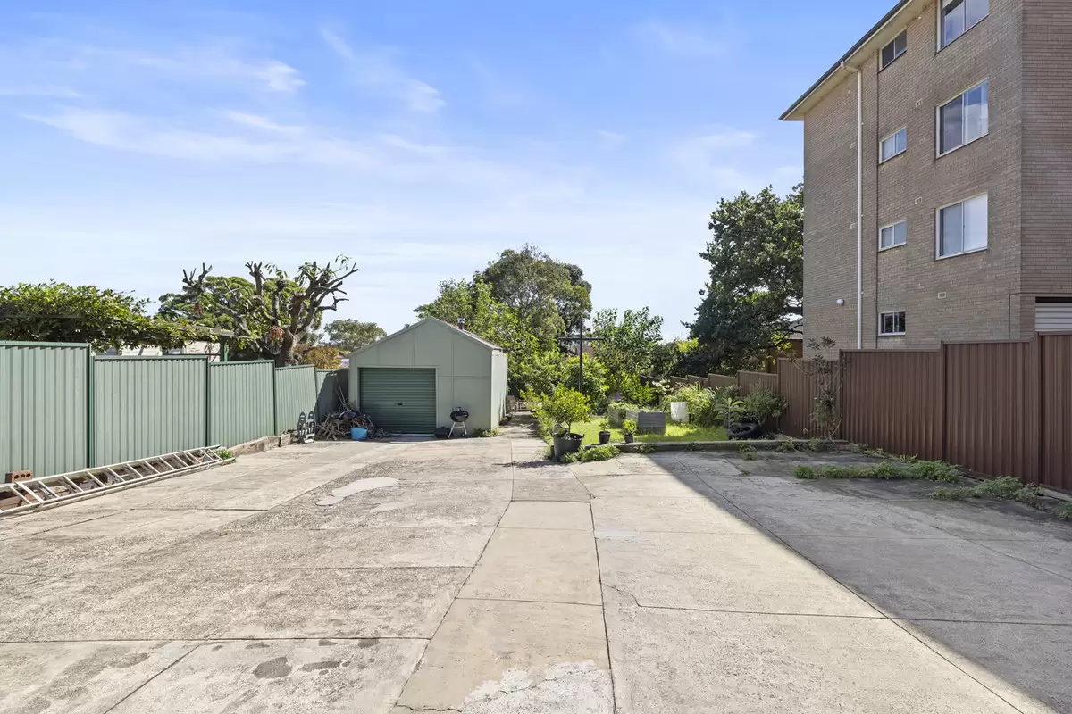 44 Minter Street, Canterbury Auction by Rich & Oliva - image 12