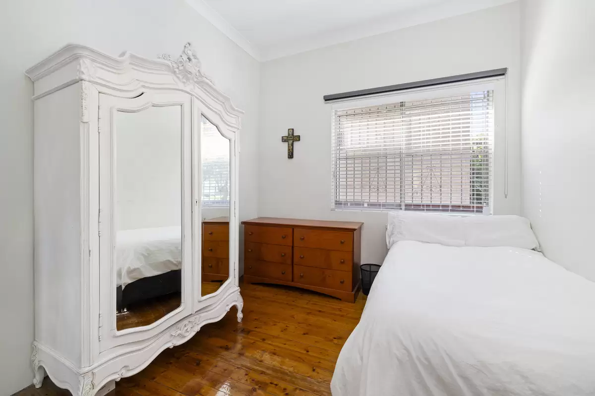 44 Minter Street, Canterbury Auction by Rich & Oliva - image 7