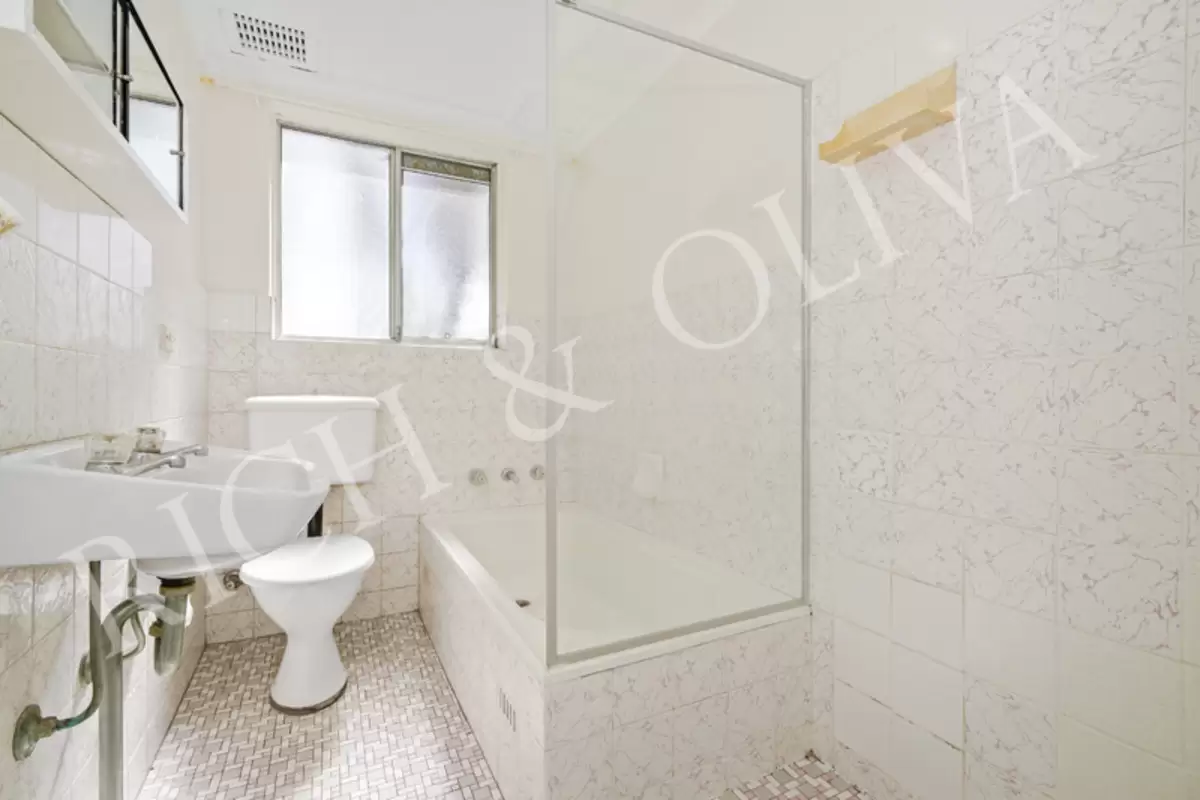 4/36 Pembroke Street, Ashfield Leased by Rich & Oliva - image 5