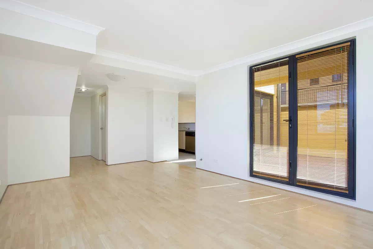 34/21 Norton Street, Leichhardt For Lease by Rich & Oliva - image 2