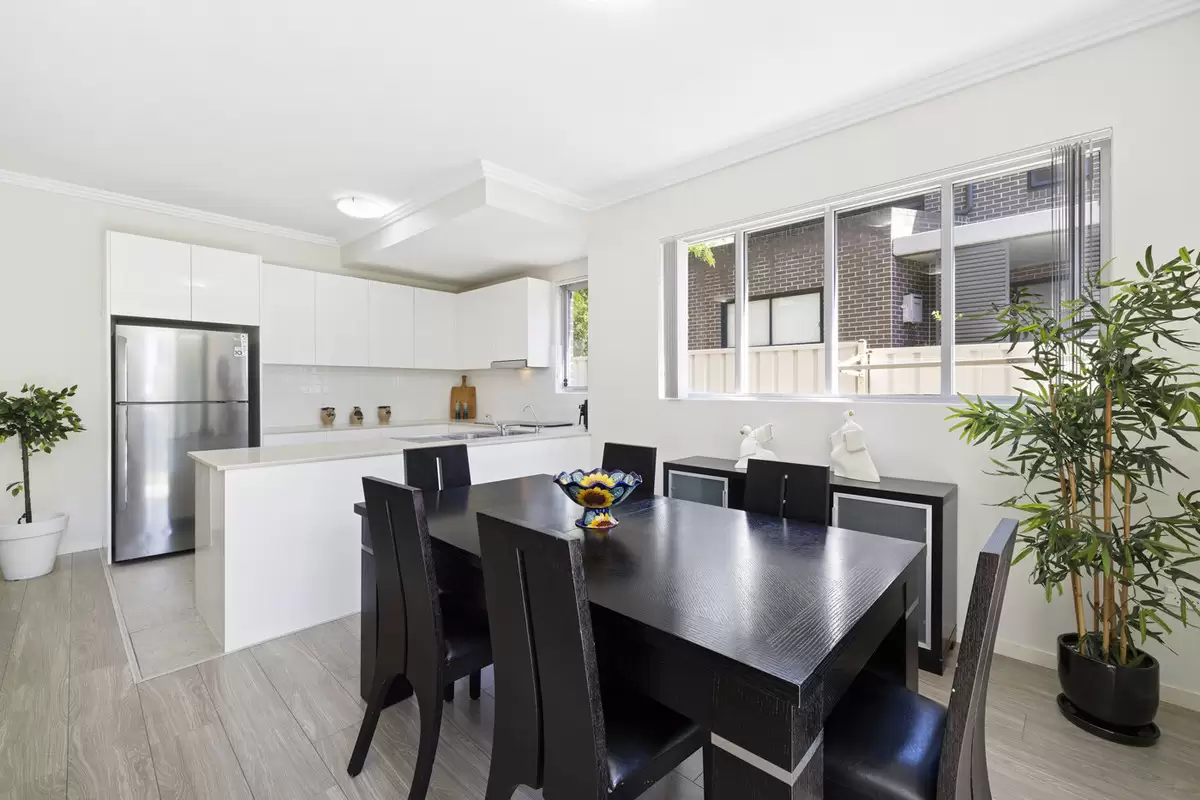 1/92 Liverpool Road, Burwood Heights Auction by Rich & Oliva - image 6
