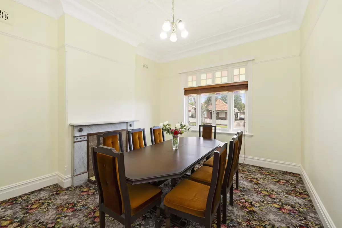 8 David Street, Croydon Auction by Rich & Oliva - image 4