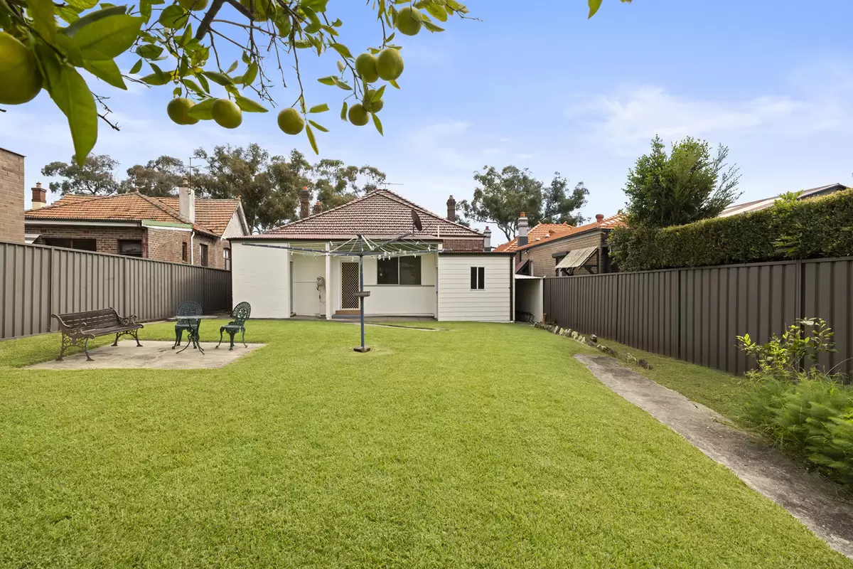 8 David Street, Croydon Auction by Rich & Oliva - image 13
