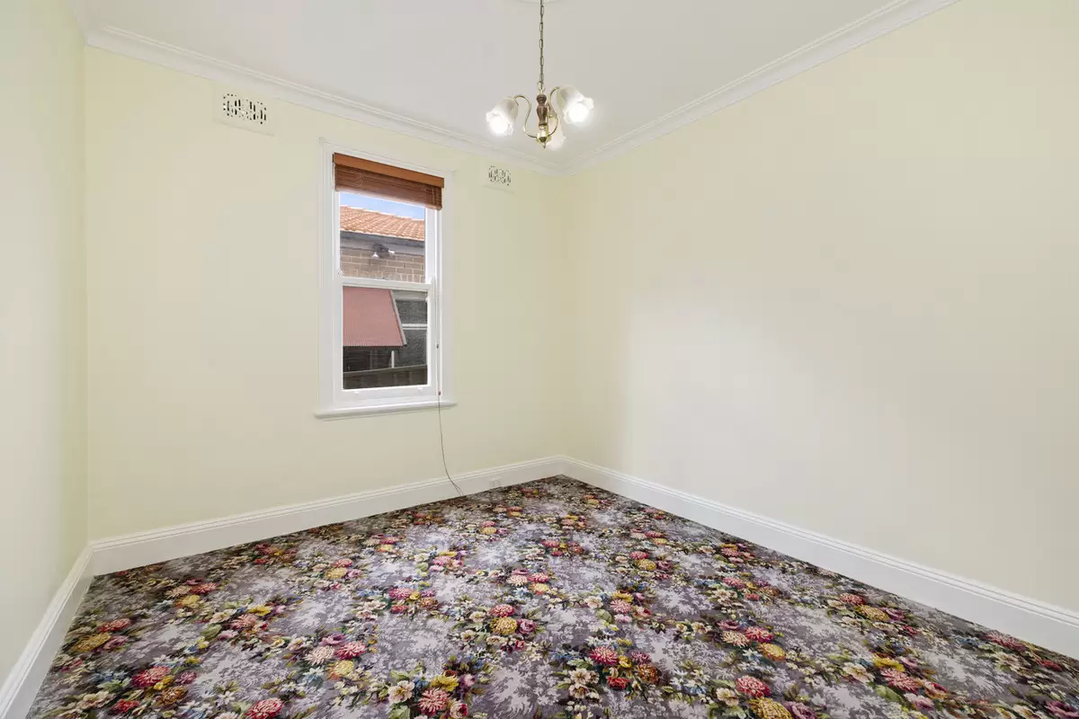 8 David Street, Croydon Auction by Rich & Oliva - image 8