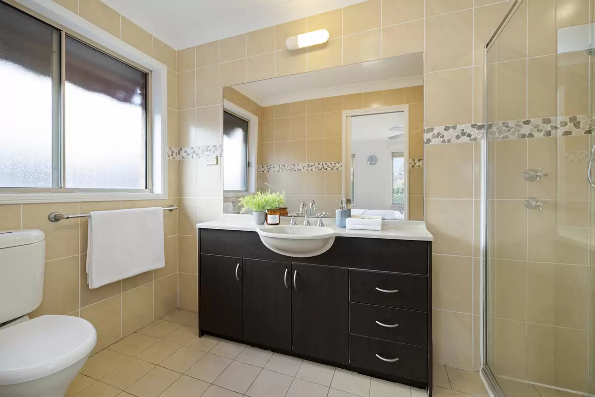 13 Cooks Avenue, Canterbury Auction by Rich & Oliva - image 14