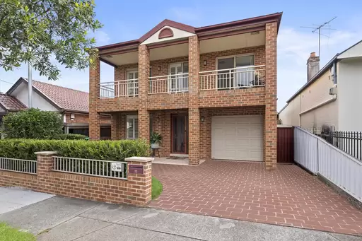 13 Cooks Avenue, Canterbury Auction by Rich & Oliva