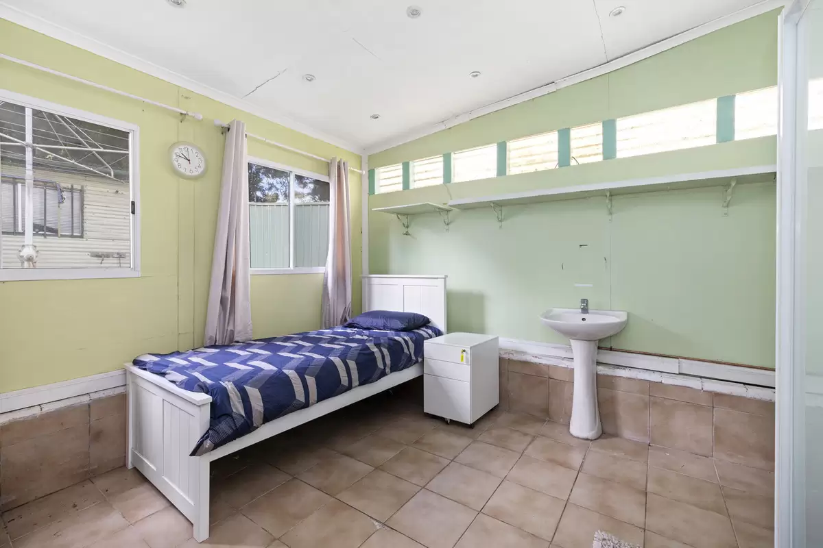 5 Goodwin Avenue, Ashfield Auction by Rich & Oliva - image 10