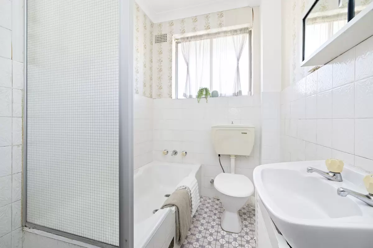 6/169 Croydon Avenue, Croydon Park Auction by Rich & Oliva - image 9