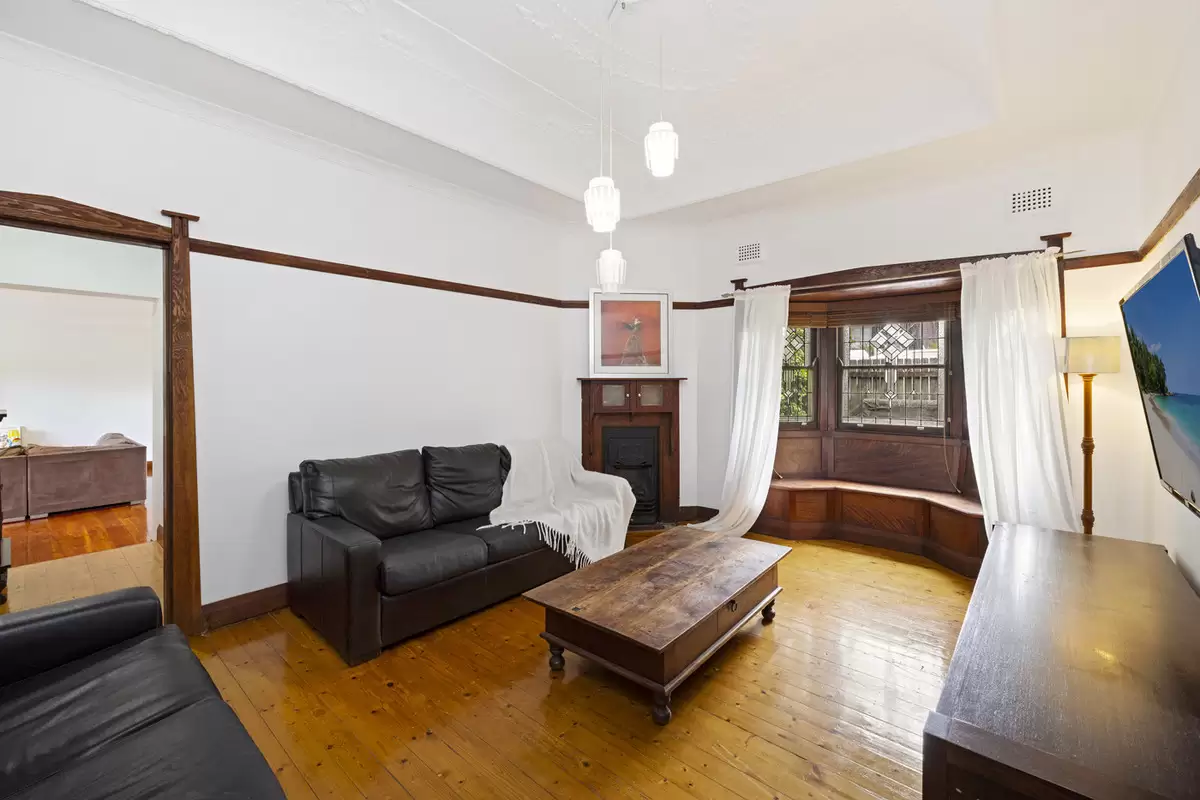 129 Moreton Street, Lakemba Auction by Rich & Oliva - image 10