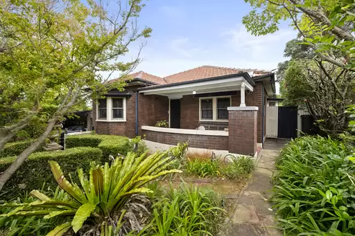 129 Moreton Street, Lakemba Auction by Rich & Oliva