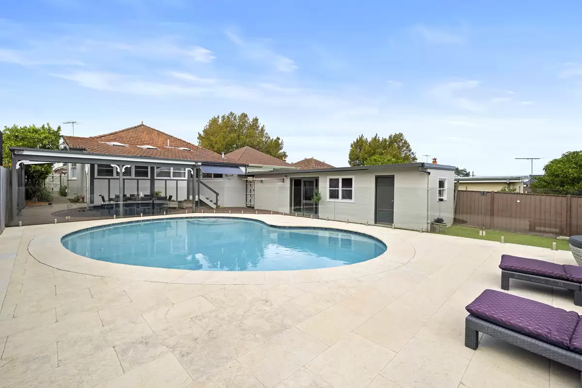 17 Kelso Street, Burwood Heights Auction by Rich & Oliva - image 22