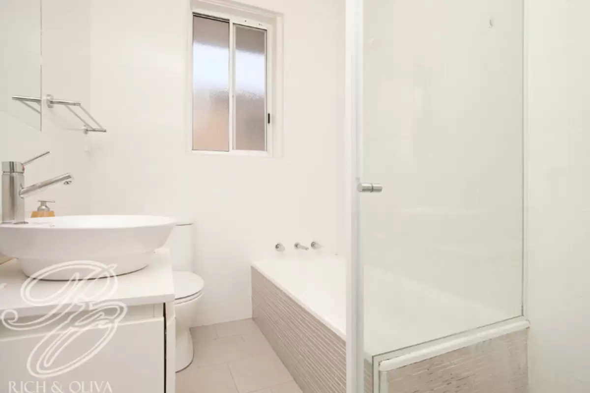 3/6 Dunmore Street, Croydon Park Sold by Rich & Oliva - image 5