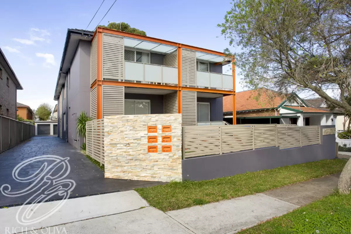 3/6 Dunmore Street, Croydon Park Sold by Rich & Oliva - image 1
