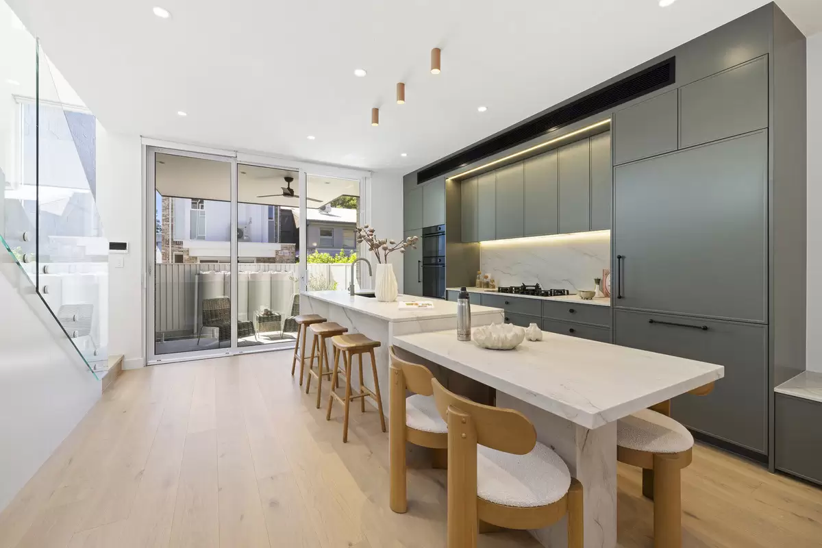 31 Augustus Street, Enmore For Lease by Rich & Oliva - image 3