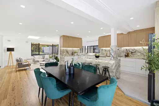 13 Morris Avenue, Croydon Park Auction by Rich & Oliva