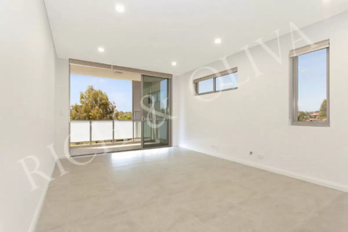 4/13 Seventh Avenue, Campsie For Lease by Rich & Oliva - image 2