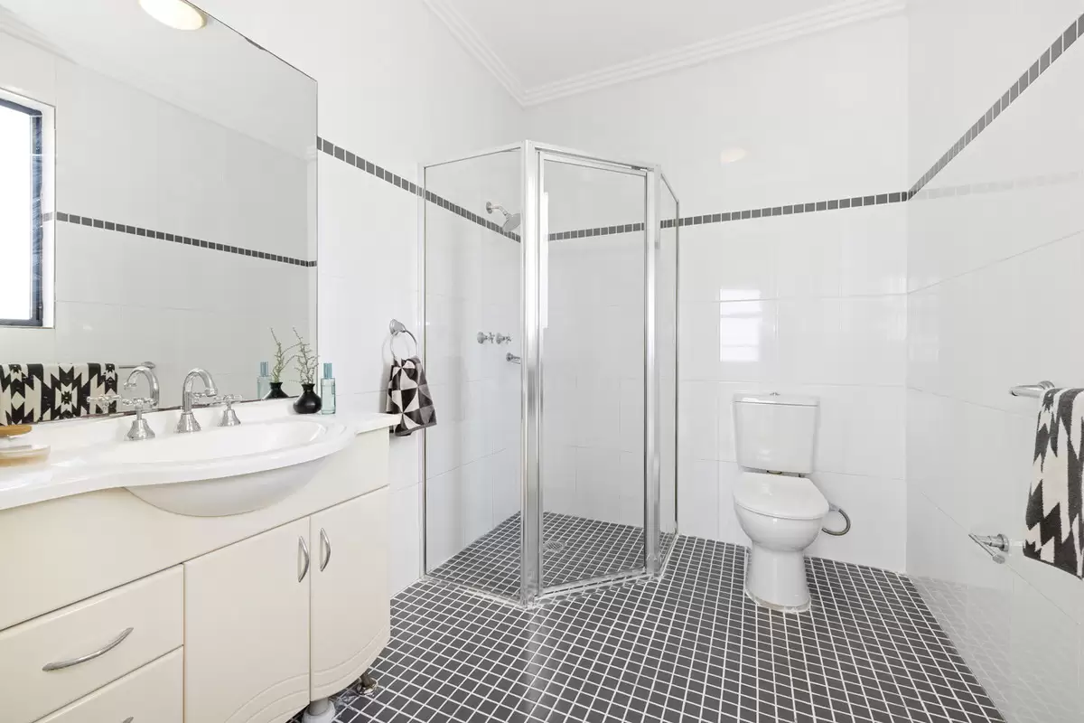 17/19 George Street, Burwood For Sale by Rich & Oliva - image 13