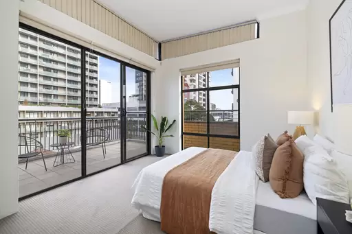 17/19 George Street, Burwood For Sale by Rich & Oliva