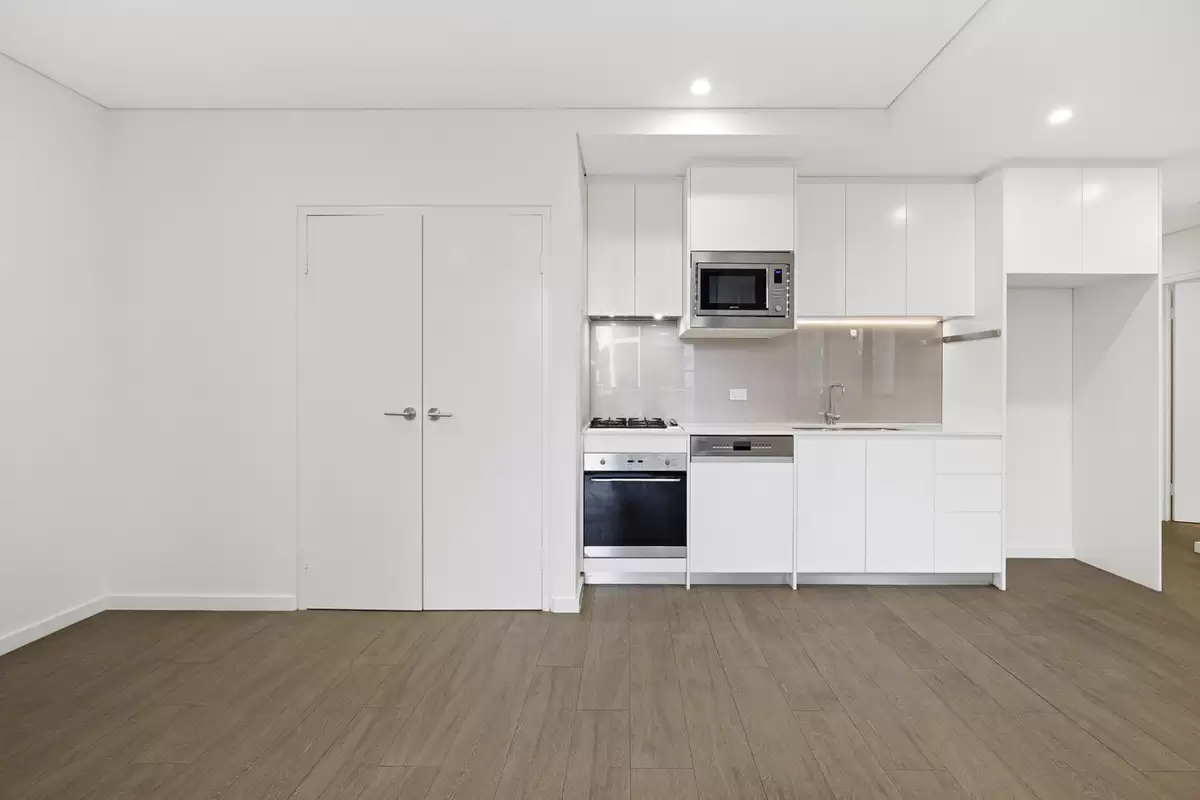 206/2-6 Thomas Street, Ashfield Auction by Rich & Oliva - image 5