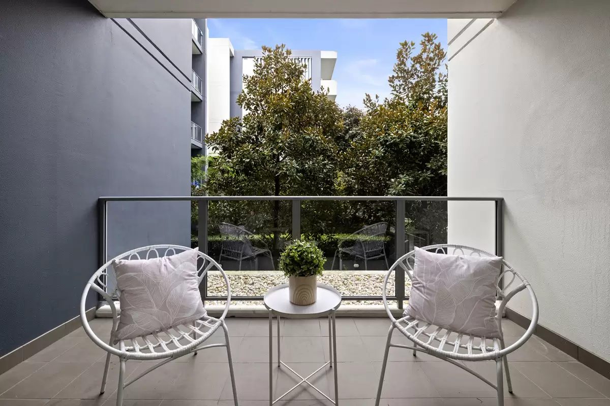 103/2 Mackinder Street, Campsie Sold by Rich & Oliva - image 2