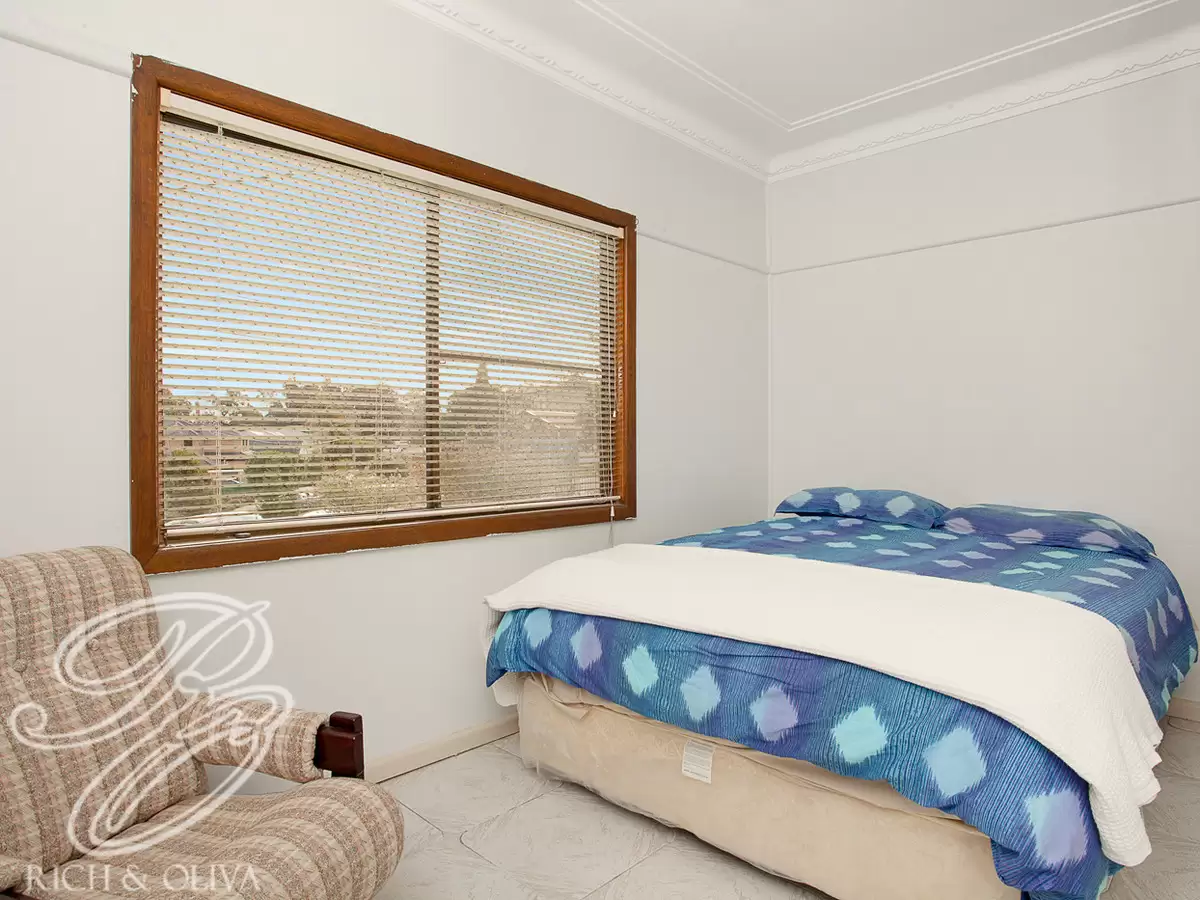 30 Walsh Avenue, Croydon Park Sold by Rich & Oliva - image 4