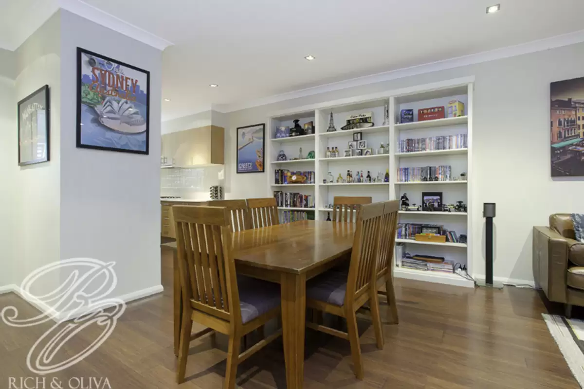 8/118-122 Canterbury Road, Hurlstone Park Sold by Rich & Oliva - image 2
