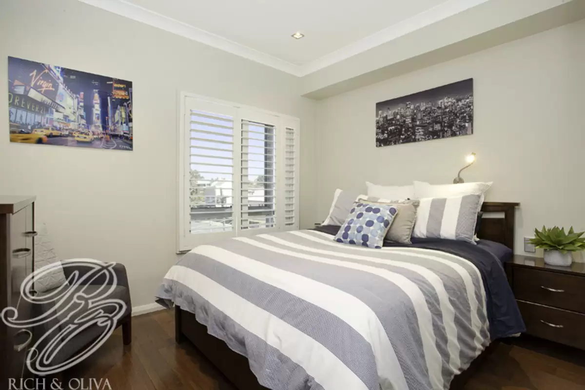 8/118-122 Canterbury Road, Hurlstone Park Sold by Rich & Oliva - image 5