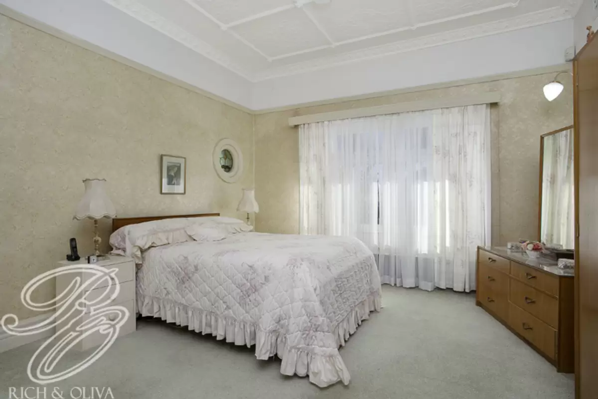 22 Kelso Street, Burwood Heights Sold by Rich & Oliva - image 7