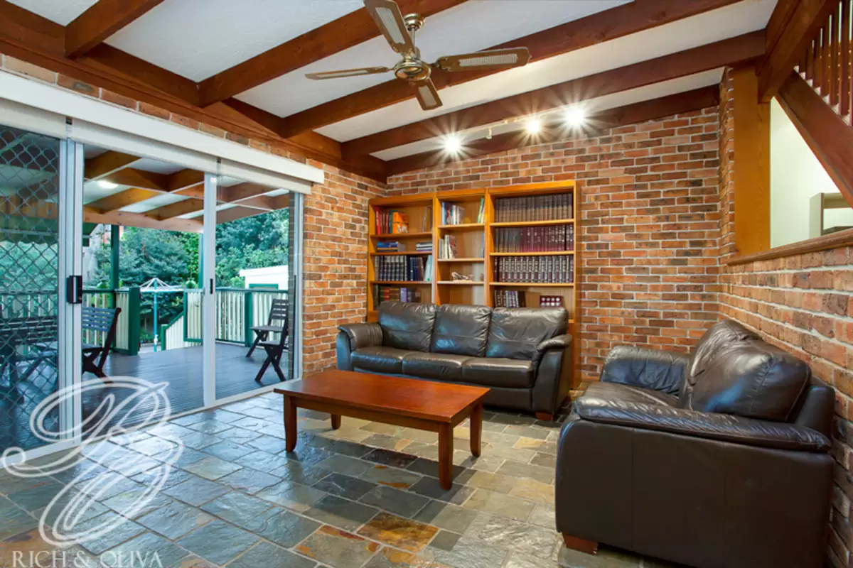 59 Hay Street, Croydon Park Sold by Rich & Oliva - image 5