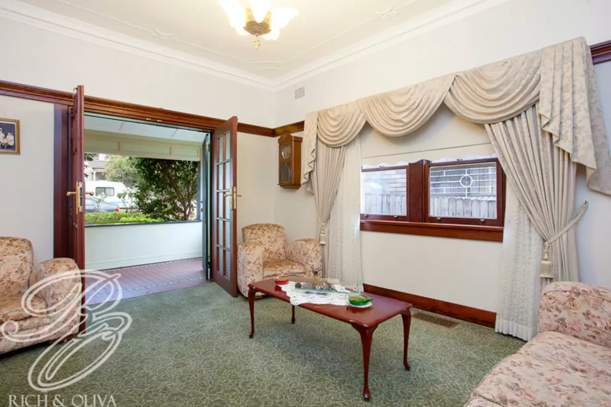59 Hay Street, Croydon Park Sold by Rich & Oliva - image 2