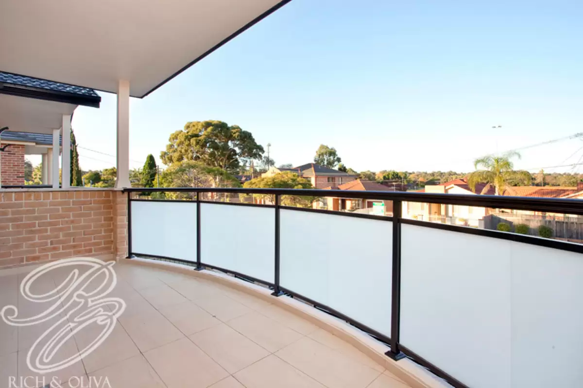 65 Hampton Street, Croydon Park Sold by Rich & Oliva - image 8