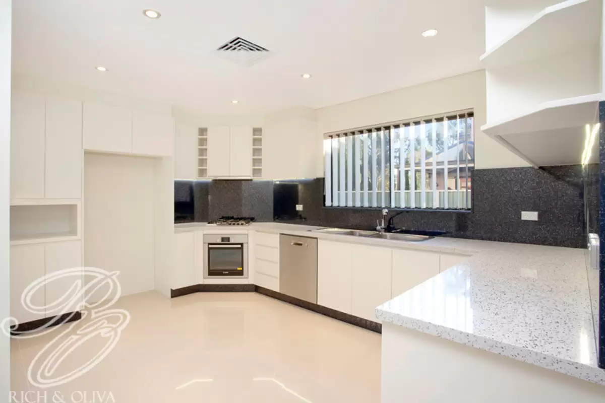 65 Hampton Street, Croydon Park Sold by Rich & Oliva - image 3