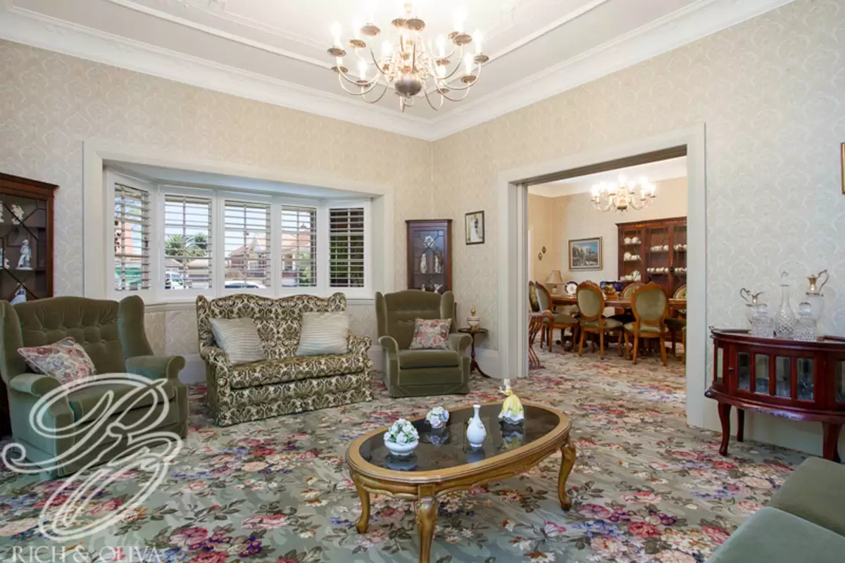 6 Kelso Street, Burwood Heights Sold by Rich & Oliva - image 4