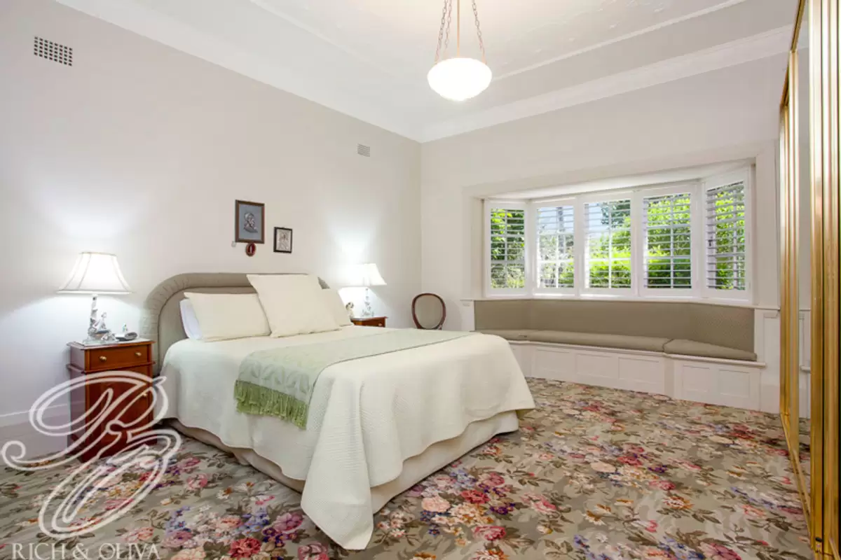 6 Kelso Street, Burwood Heights Sold by Rich & Oliva - image 6