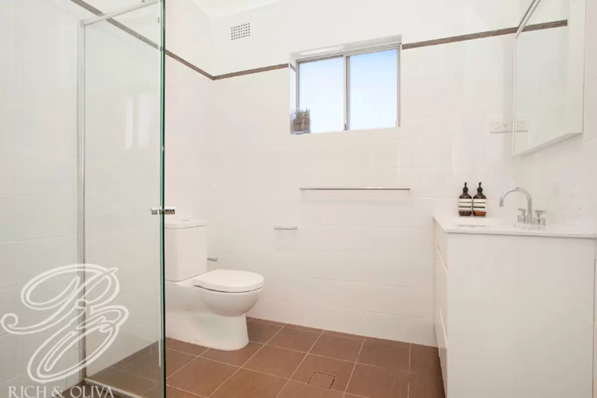 12 Brighton Avenue, Croydon Park Sold by Rich & Oliva - image 10