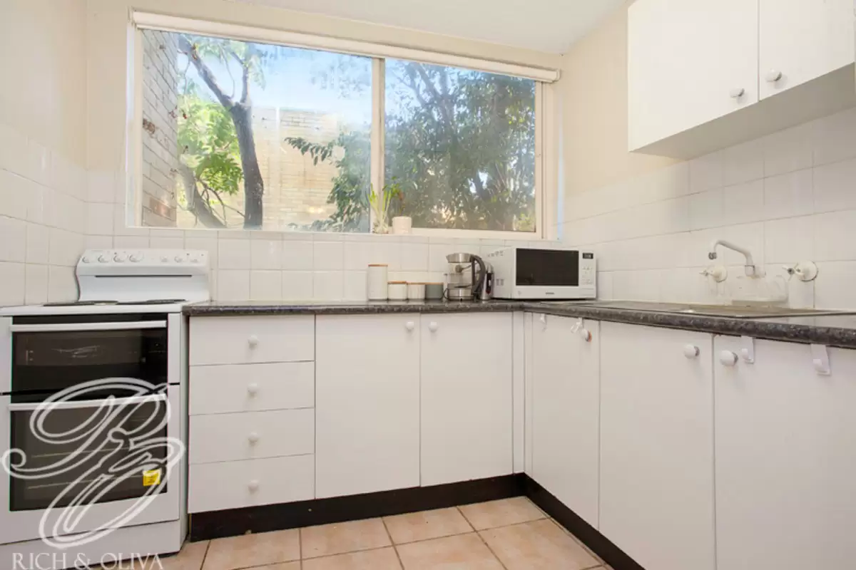 7/40 Cromwell Street, Croydon Park Sold by Rich & Oliva - image 3