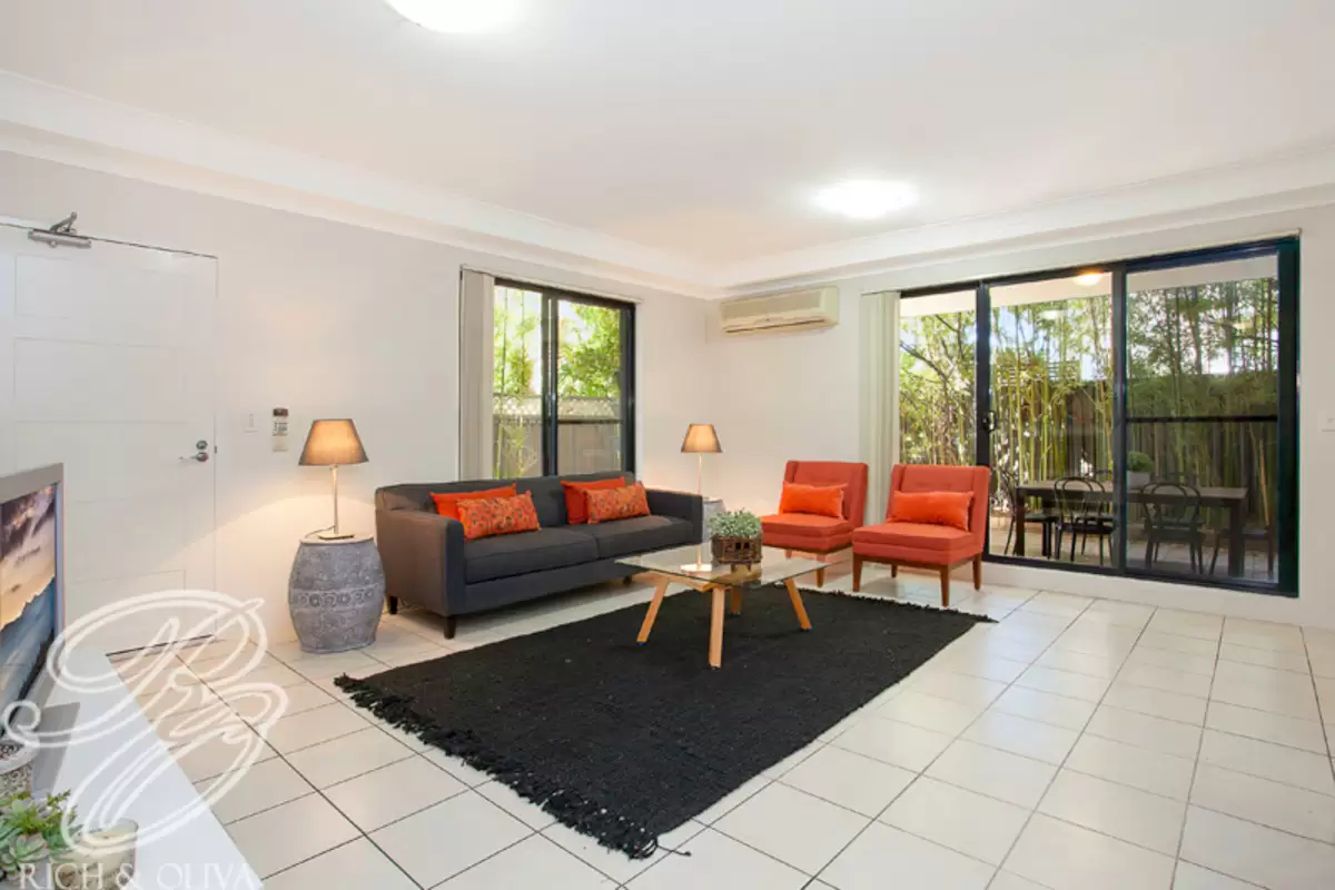 1/9 Anselm Street, Strathfield South Sold by Rich & Oliva - image 1