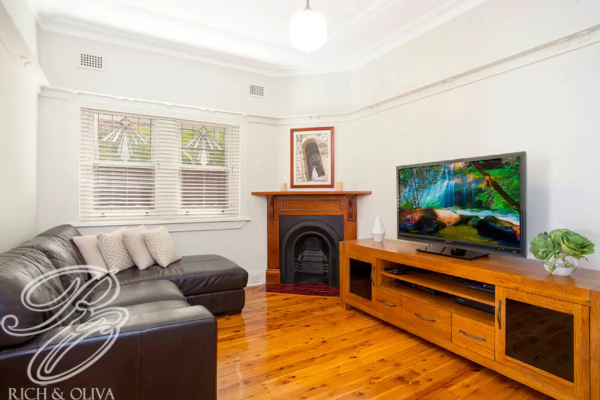 113 Kembla Street, Croydon Park Sold by Rich & Oliva - image 2