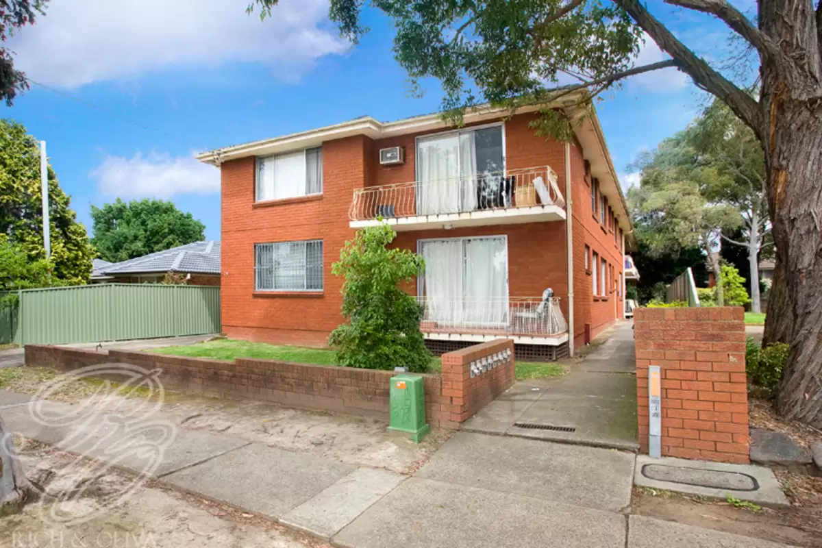 8/74 Brighton Avenue, Croydon Park Sold by Rich & Oliva - image 1