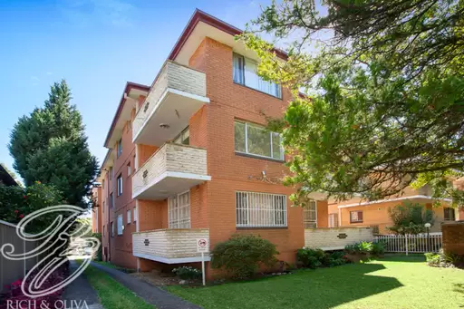 9/52 Orpington Street, Ashfield Sold by Rich & Oliva