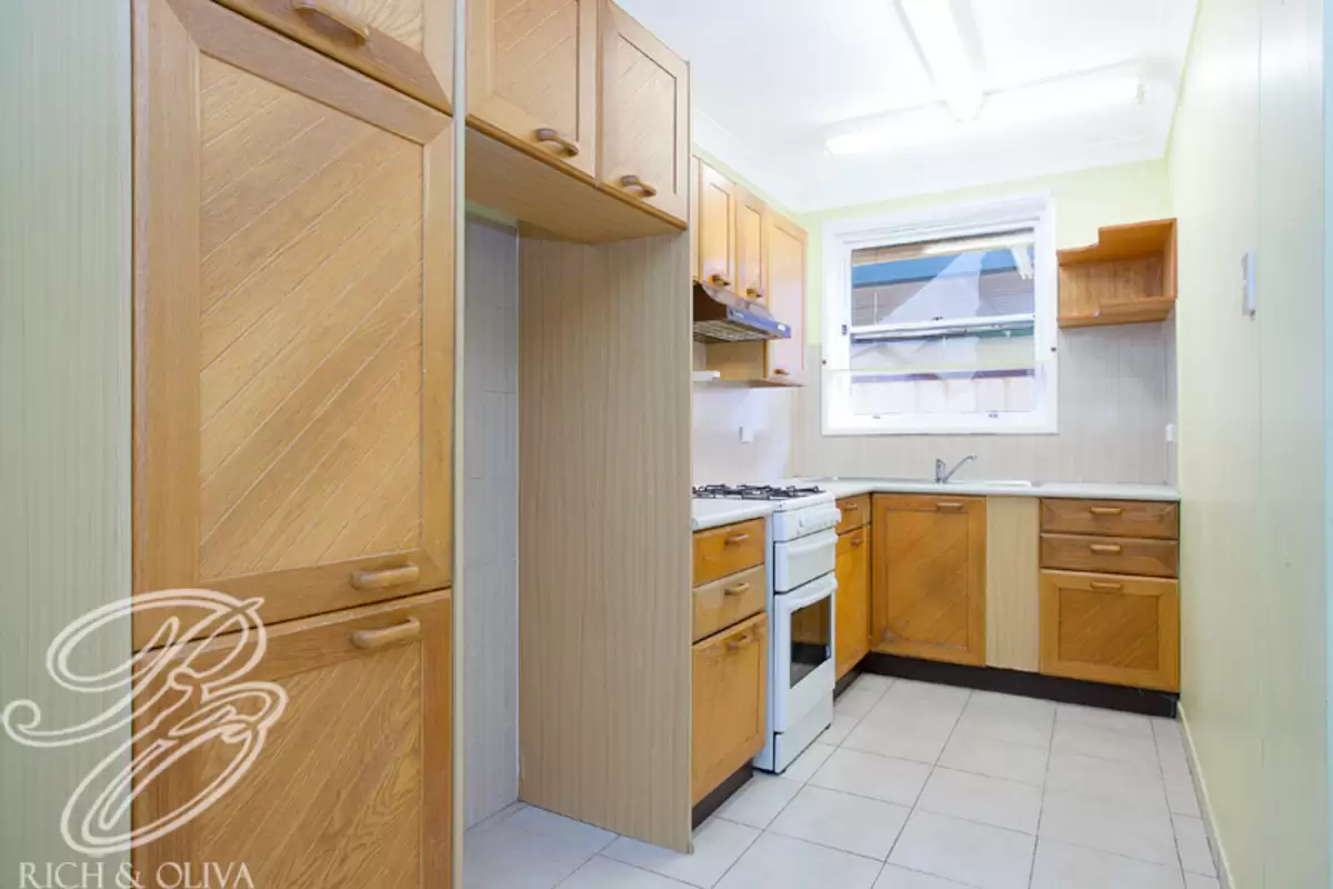 34 Linthorn Avenue, Croydon Park Sold by Rich & Oliva - image 5