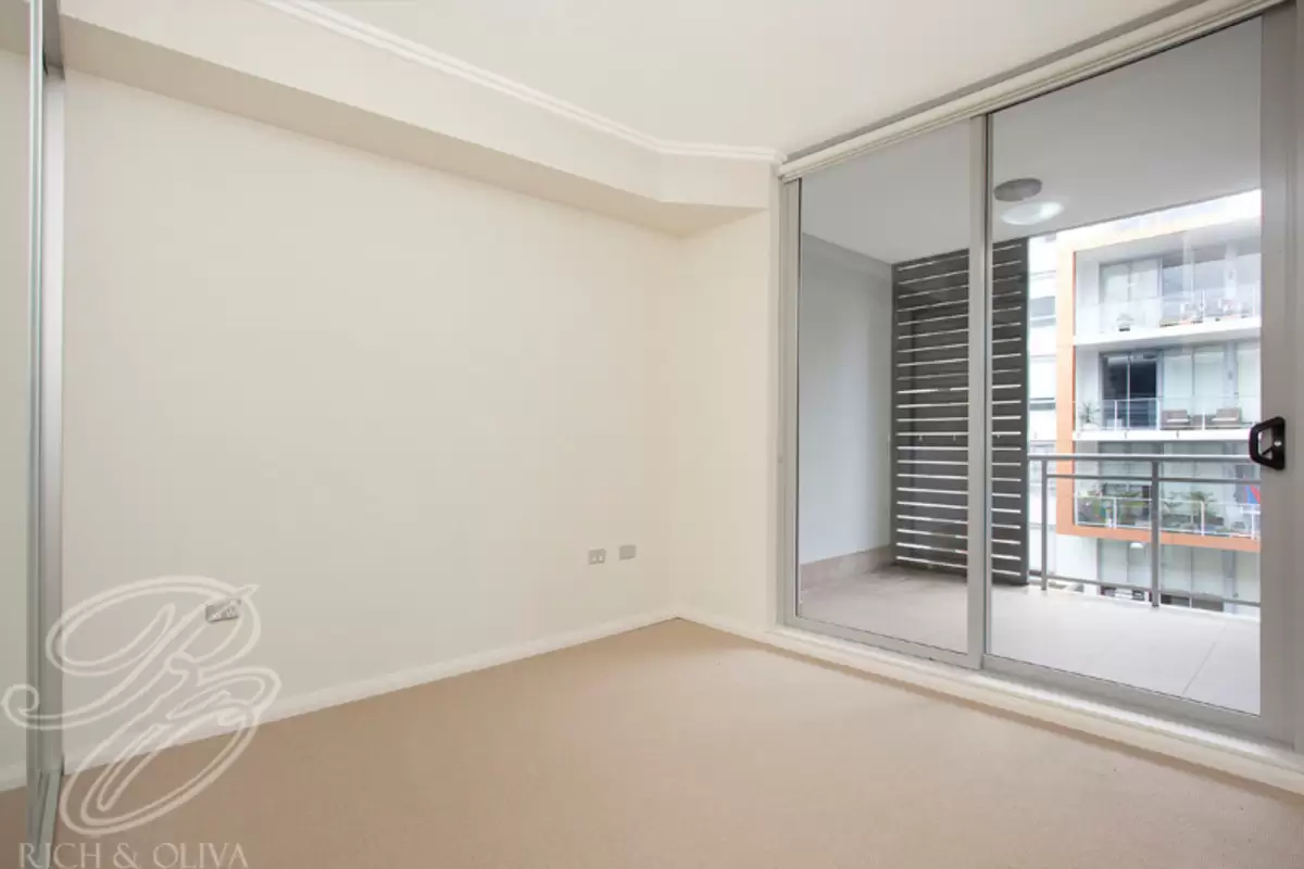 199/4 Timbrol Avenue, Rhodes Sold by Rich & Oliva - image 3