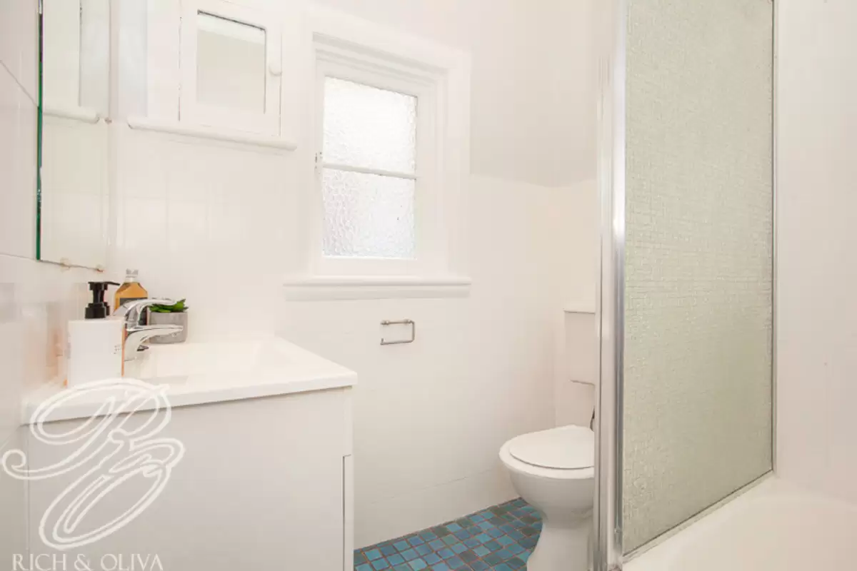 114 Dean Street, Strathfield South Sold by Rich & Oliva - image 8
