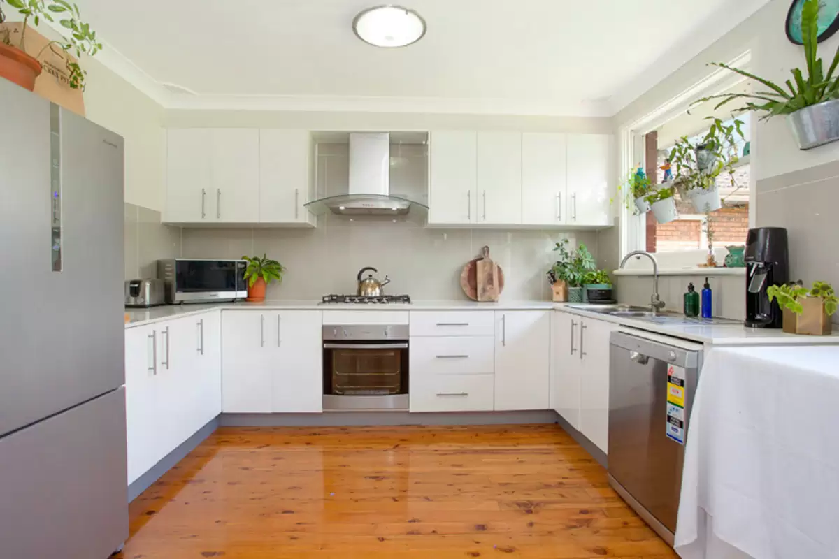 73 Croydon Avenue, Croydon Park Sold by Rich & Oliva - image 4
