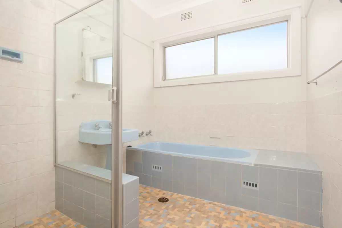 15 Hextol Street, Croydon Park Sold by Rich & Oliva - image 7