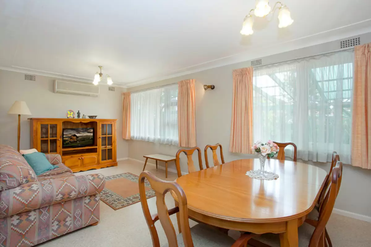 24 Lorando Avenue, Sefton Sold by Rich & Oliva - image 5