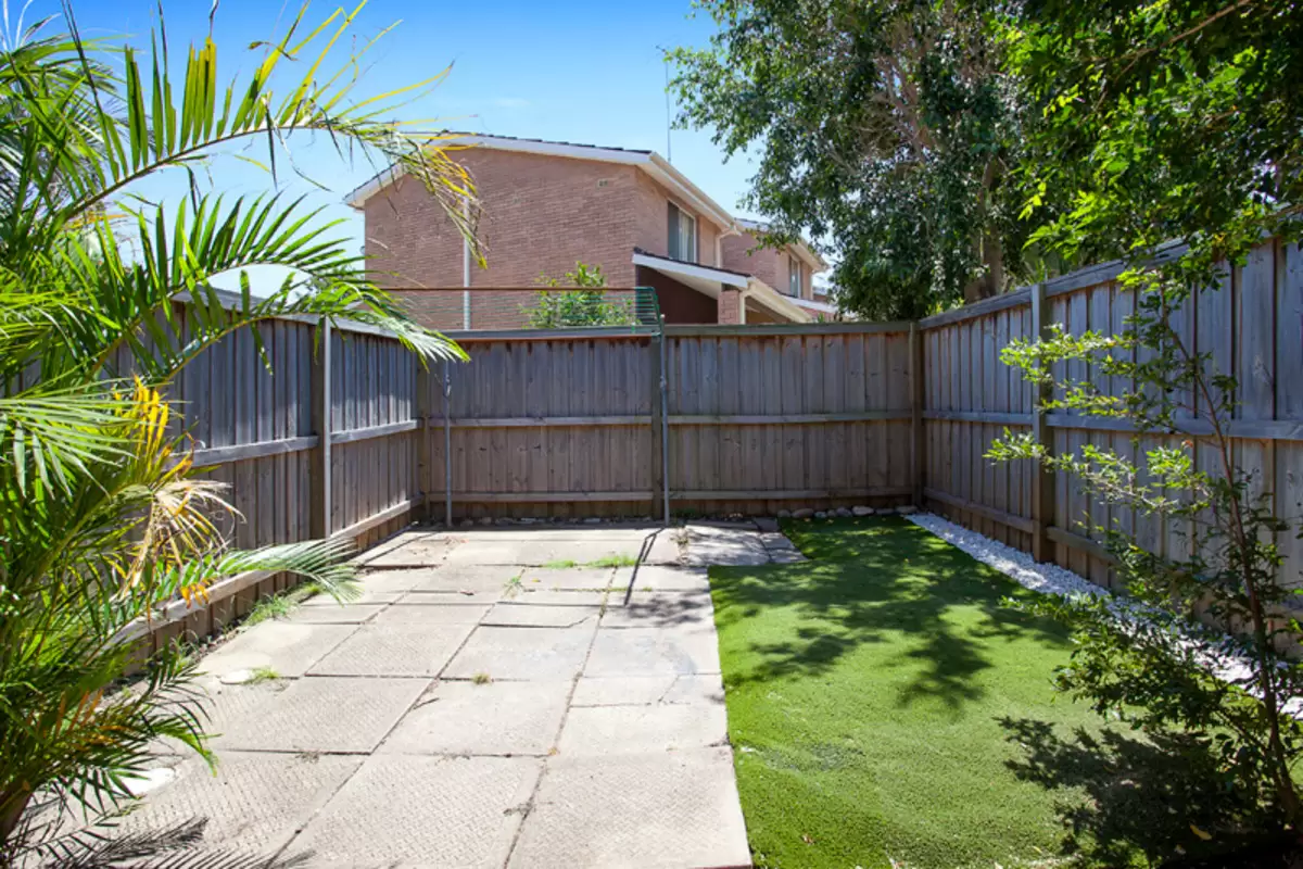 5/243 Georges River Road, Croydon Park Sold by Rich & Oliva - image 3